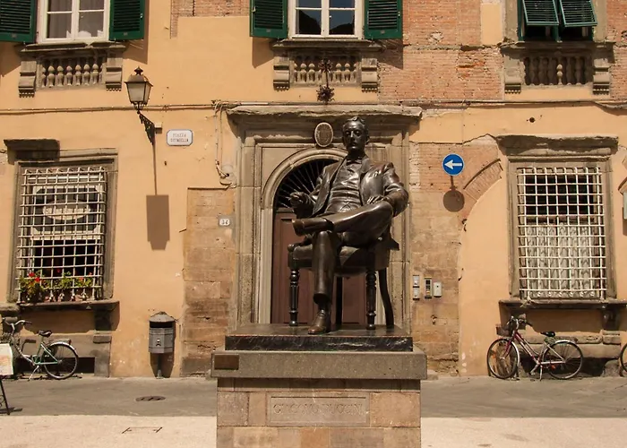Lucca Charm